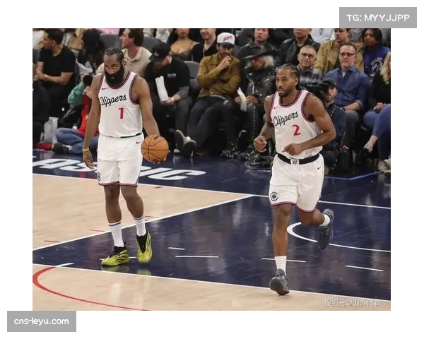 快船比尔赛季报销状态持续,球队锋线深度面临挑战 快船比尔赛季报销状态持续,球队锋线深度面临挑战